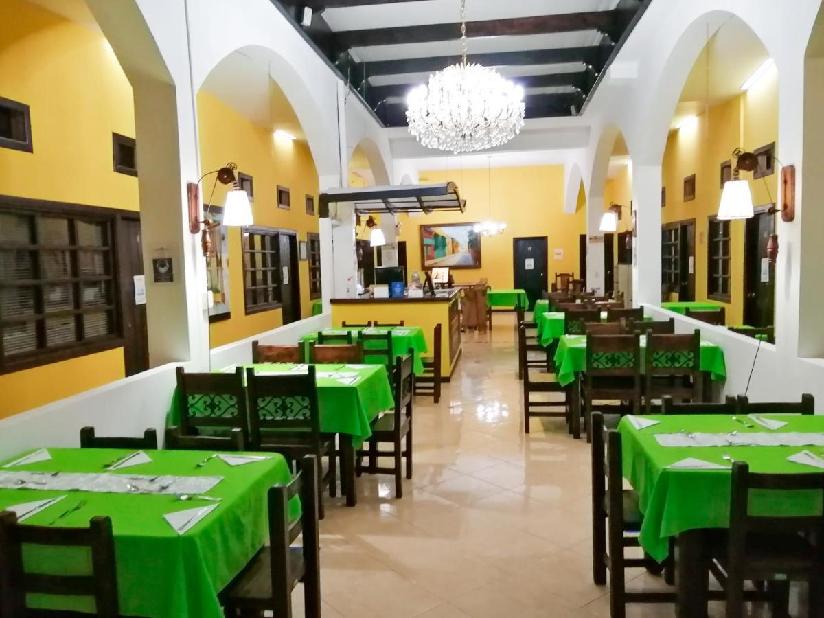Hotel Colonial Манисалес Екстериор снимка